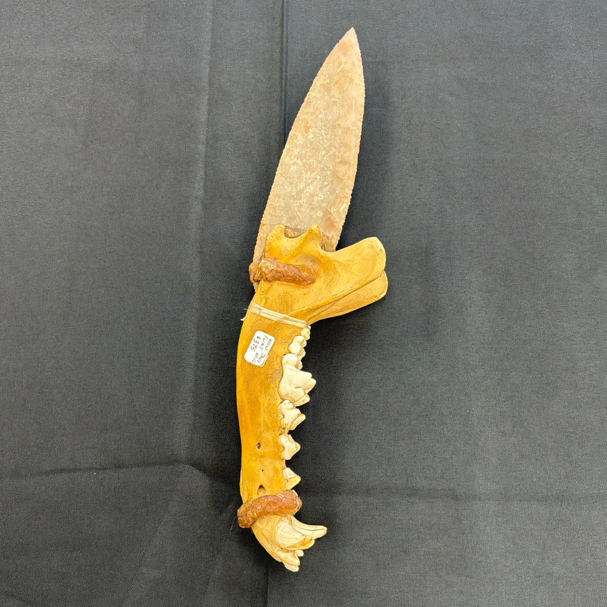Wolf Jaw Flint Knife