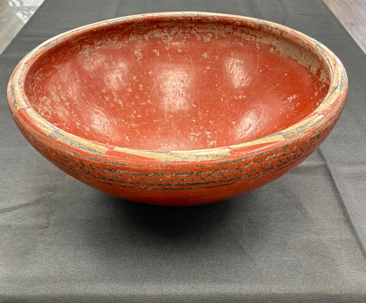 Pottery (Set of 2)