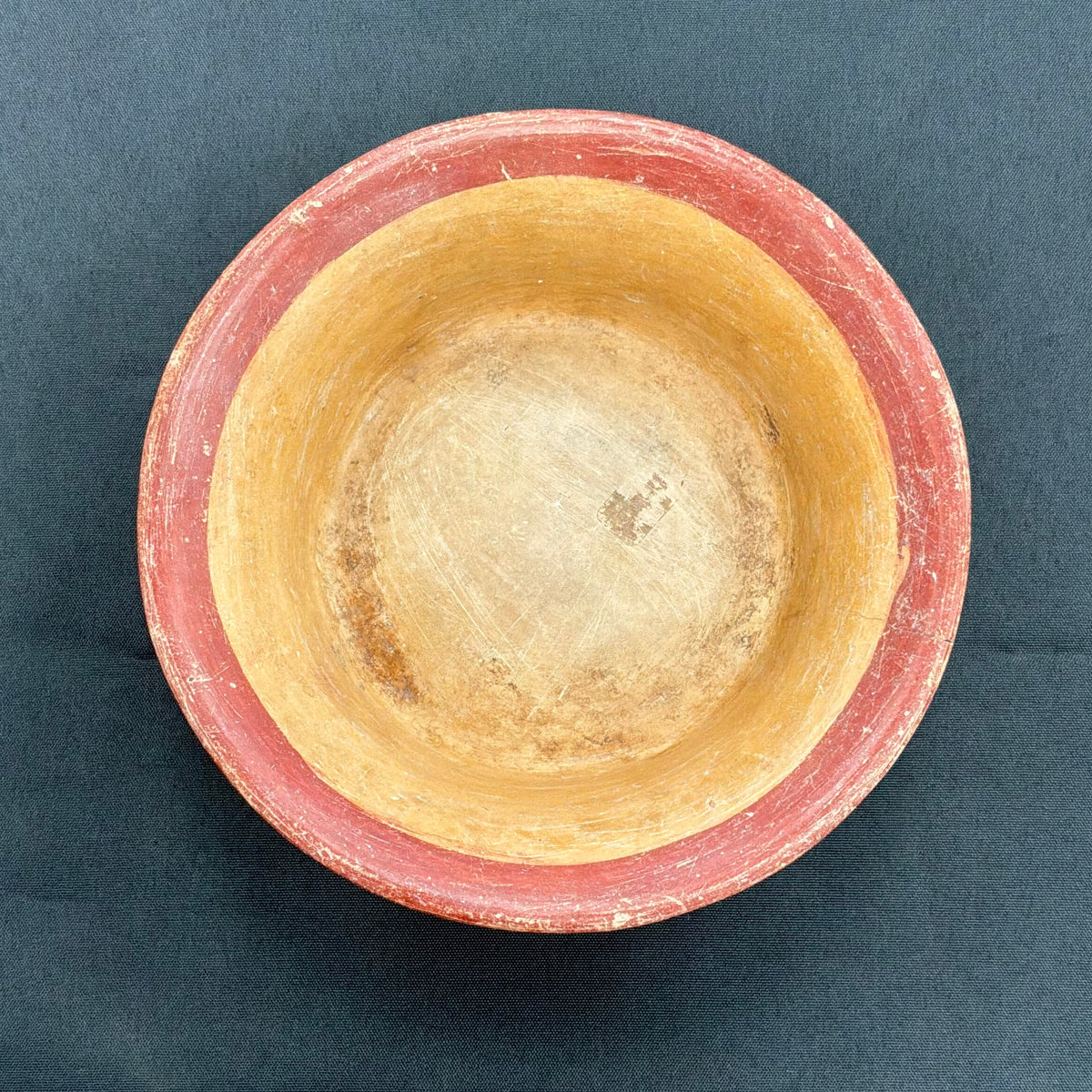 Tripod Bowl