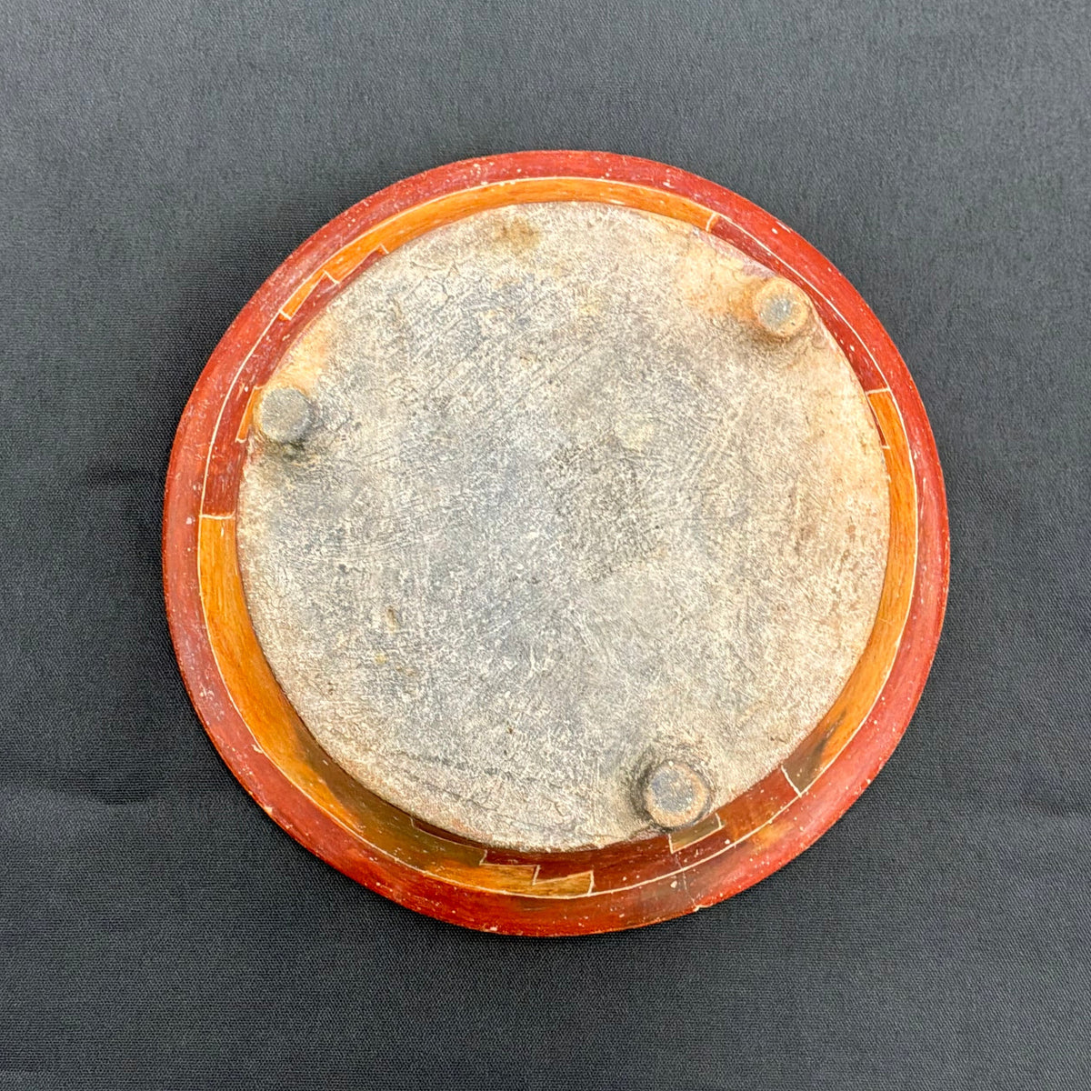 Tripod Bowl
