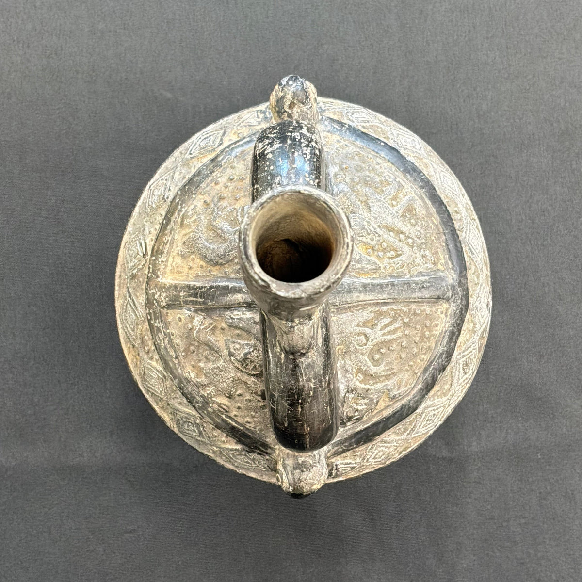 Chimu Stirrup Vessel